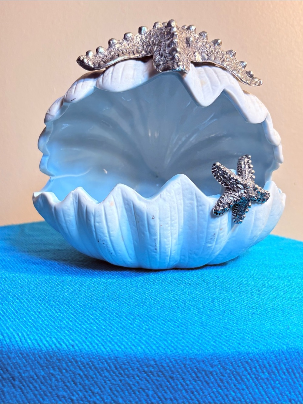 Seashell Trinket Box with Silver Starfish Accents - White